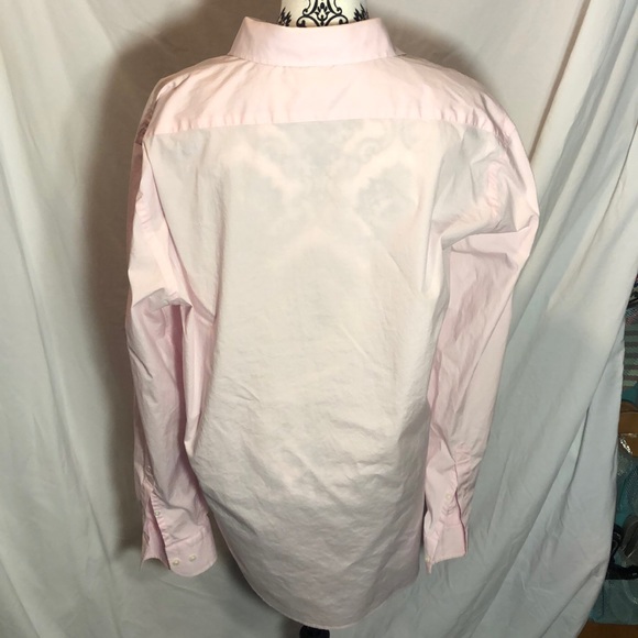 Men’s Express Pink Button Down Shirt. - Picture 2 of 3